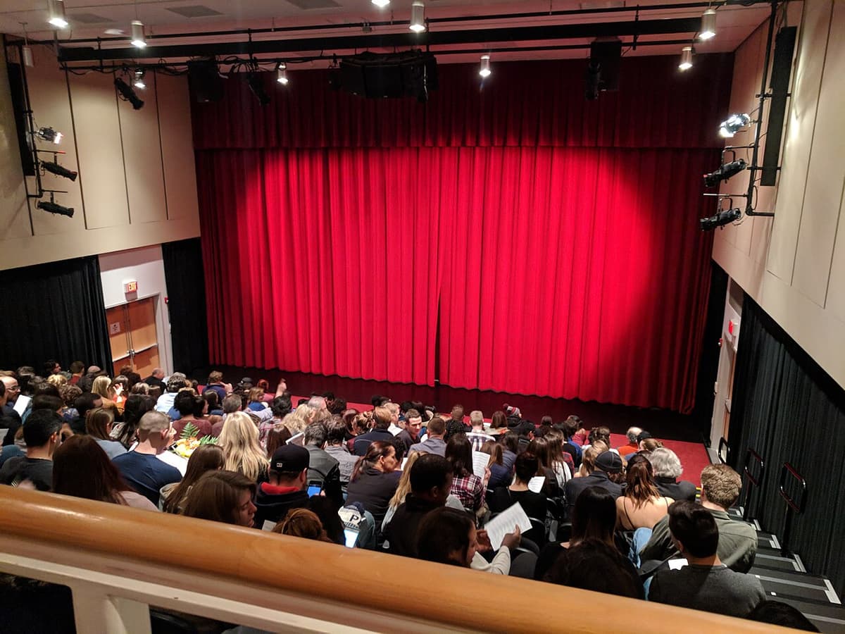 Roger Rocka's Dinner Theater